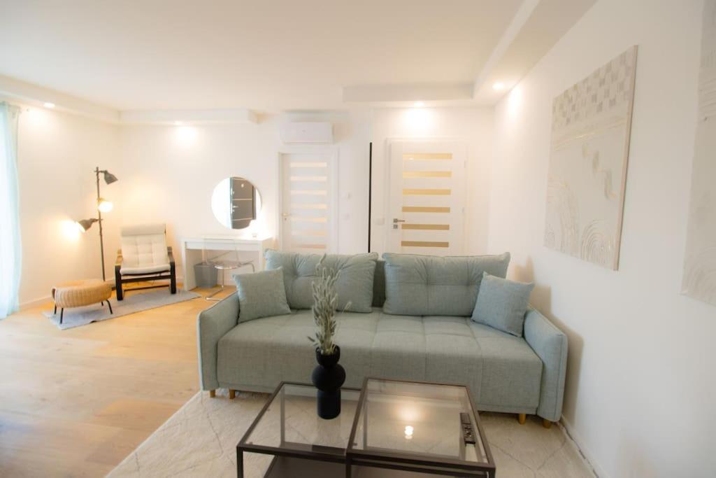Charming Apartment In Heart Of Vienna L Jos20 Viena Exterior foto